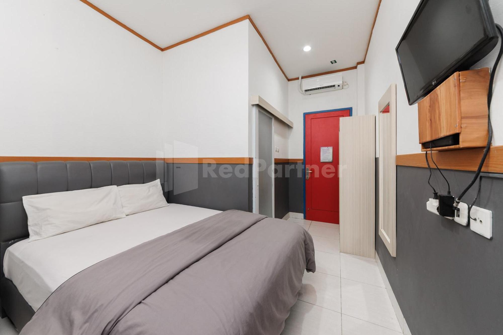 Ian Hotel Jaksa Mitra Reddoorz Τζακάρτα Εξωτερικό φωτογραφία